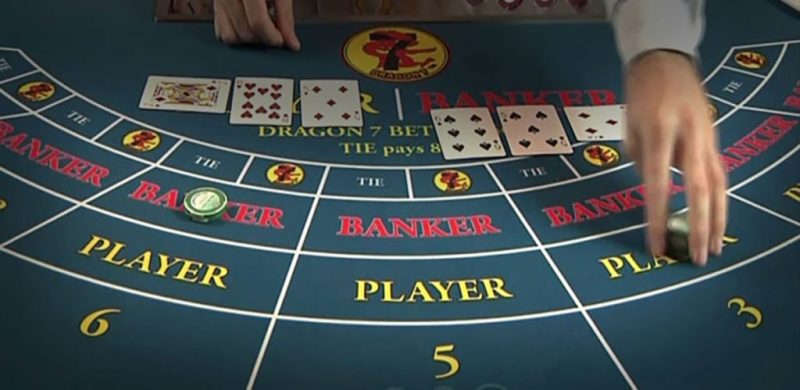 Baccarat tại shbet8 là một trò chơi đánh bài phổ biến trong các sòng bạc trực tuyến.